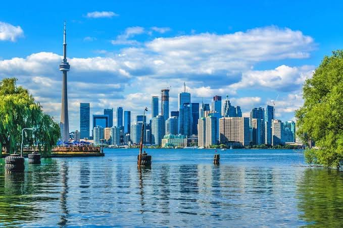 Toronto and the GTHA skyline